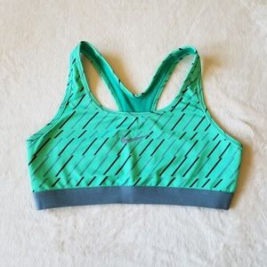 Nike Dry Fit sports bra
